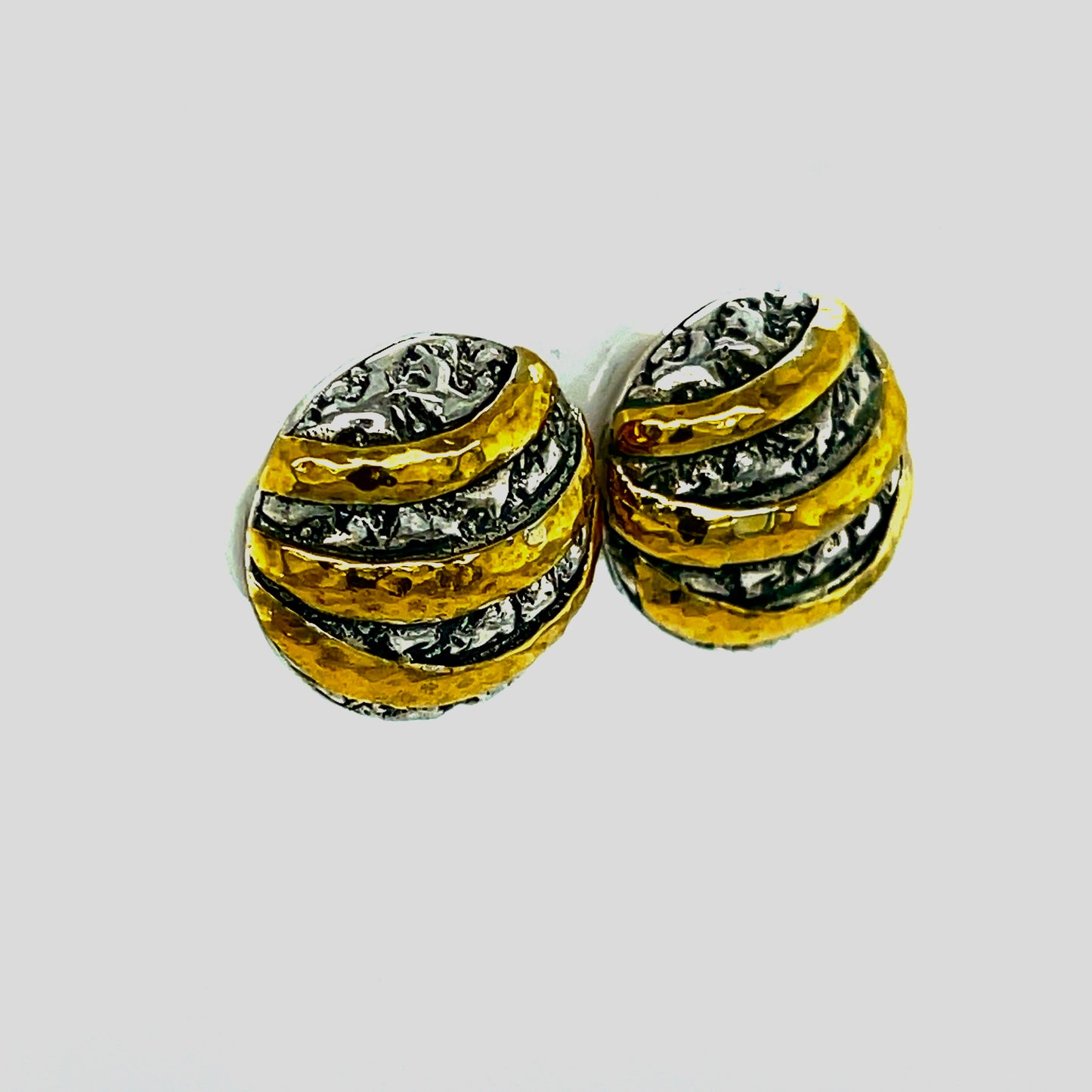 18kt Gold and Silver stud earrings