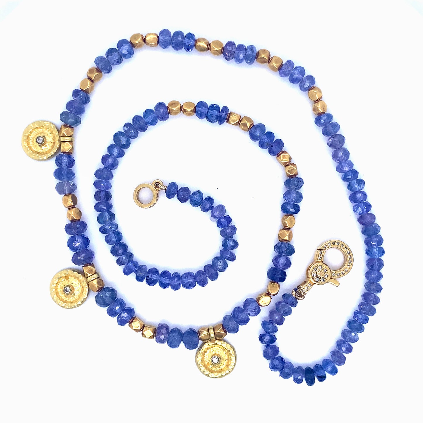 18kt Gold necklace and tanzanite beads with diamonds