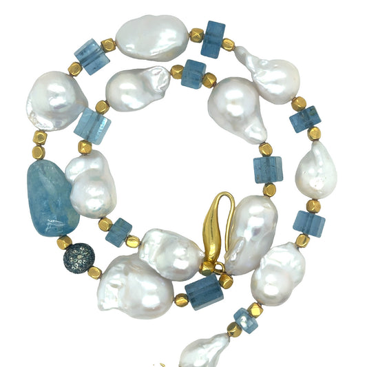 18 kt gold Aquamarine and Chinese pearls necklace