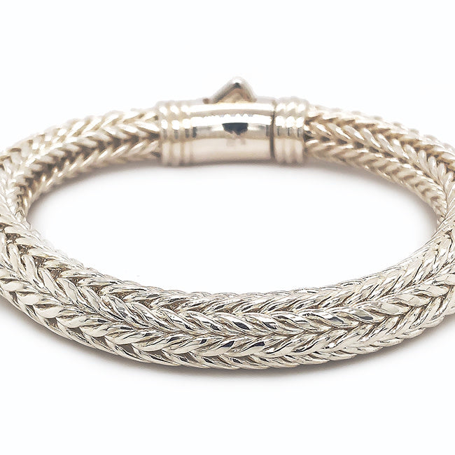Round Style Thick Silver Bracelet